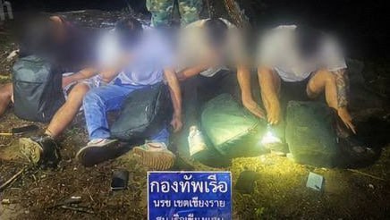 国湄公河边境突击清查 4 名中国籍男子携 50 部手机落网 疑涉跨境电诈-东南亚警务报道