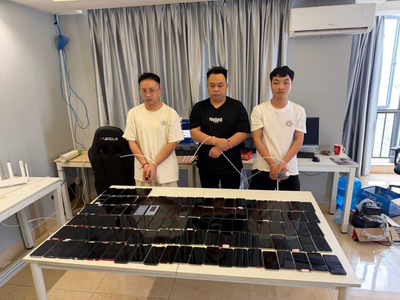 金边 BKK1 公寓专项突击清查 一举牵出人口贩运、电诈、非法居留三类案件-东南亚警务报道