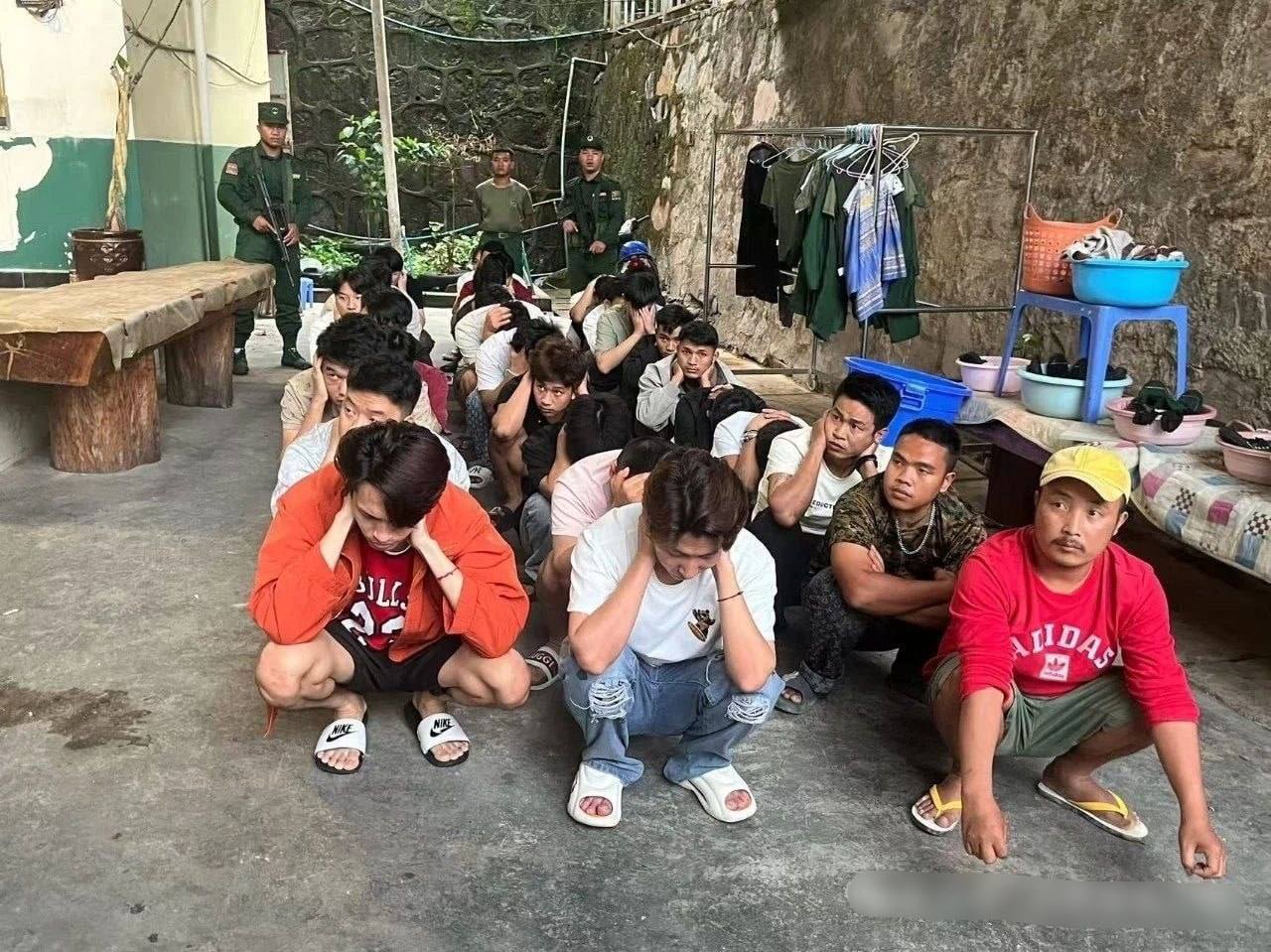 佤邦联手第四特区重拳剿杀电诈窝点 78 人落网 大批作案物资移交中方